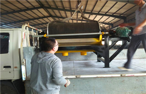 磁选机,磁选机选矿行业中的主要设备 磁选机,磁选机选矿行业中的主要设备