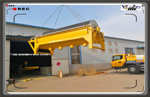 云南客户到厂查看磁选机设备生产进度 云南客户到厂查看磁选机设备生产进度