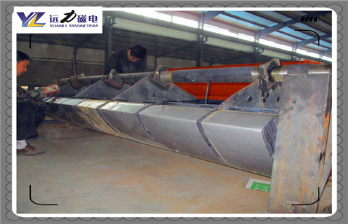 永磁磁选机,凤城永磁磁选机的磁力_磁场强度能用多长时间_工作原理型号_凤城永磁磁选机的磁力场强分布图  永磁磁选机,凤城永磁磁选机的磁力_磁场强度能用多长时间_工作原理型号_凤城永磁磁选机的磁力场强分布图