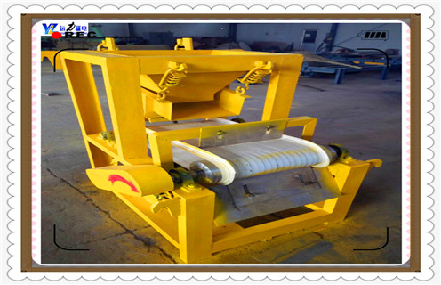 干式磁选机,CTG-1024山东干式磁选机_小型铁矿石CTG-1024山东干式磁选机工作原理 _选矿流程  干式磁选机,CTG-1024山东干式磁选机_小型铁矿石CTG-1024山东干式磁选机工作原理 _选矿流程