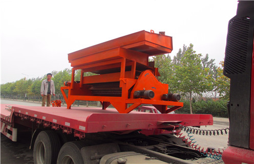 湿式磁选机,如何才能调整好湿式磁选机的磁系偏角?厂家_铁矿磁选机在铁粉选别中起什么作用?磁场一般为多少_磁块如何排列  湿式磁选机,如何才能调整好湿式磁选机的磁系偏角?厂家_铁矿磁选机在铁粉选别中起什么作用?磁场一般为多少_磁块如何排列