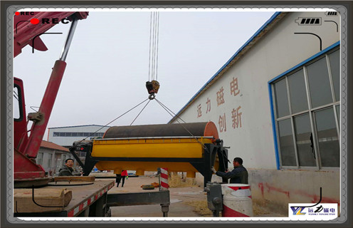 潍坊湿式磁选机厂家,湿式磁选机性能优劣一试便知_工作原理_钒钛铁矿潍坊湿式磁选机厂家,湿式磁选机性能优劣一试便知型号参数及磁场强度  潍坊湿式磁选机厂家,湿式磁选机性能优劣一试便知_工作原理_钒钛铁矿潍坊湿式磁选机厂家,湿式磁选机性能优劣一试便知型号参数及磁场强度