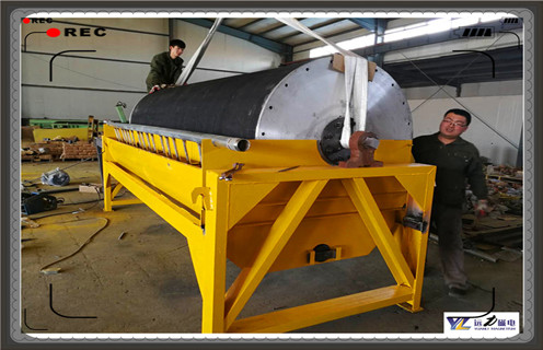 干式磁选机,购买质优价廉的干式磁选机要注意什么_购买质优价廉的干式磁选机要注意什么发展工作视频皮带及结构价格  干式磁选机,购买质优价廉的干式磁选机要注意什么_购买质优价廉的干式磁选机要注意什么发展工作视频皮带及结构价格