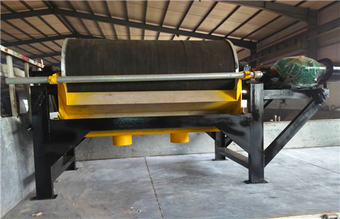 小型磁选机,每一台小型磁选机都有自己的发展舞台_矿用每一台小型磁选机都有自己的发展舞台_小型强磁滚筒磁选机 小型磁选机,每一台小型磁选机都有自己的发展舞台_矿用每一台小型磁选机都有自己的发展舞台_小型强磁滚筒磁选机