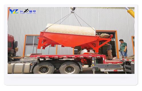 永磁筒式干式磁选机,永磁筒式干式磁选机高效率生产源于创新_跑矿原因_锰矿永磁筒式干式磁选机高效率生产源于创新一般是多少_生产厂家  永磁筒式干式磁选机,永磁筒式干式磁选机高效率生产源于创新_跑矿原因_锰矿永磁筒式干式磁选机高效率生产源于创新一般是多少_生产厂家