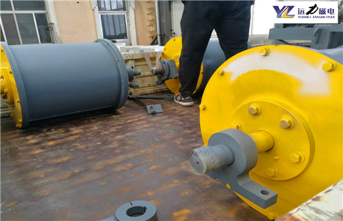 永磁滚筒,广东永磁滚筒厂家排名,广东永磁滚筒厂家排名多少钱一个工作原理  永磁滚筒,广东永磁滚筒厂家排名,广东永磁滚筒厂家排名多少钱一个工作原理